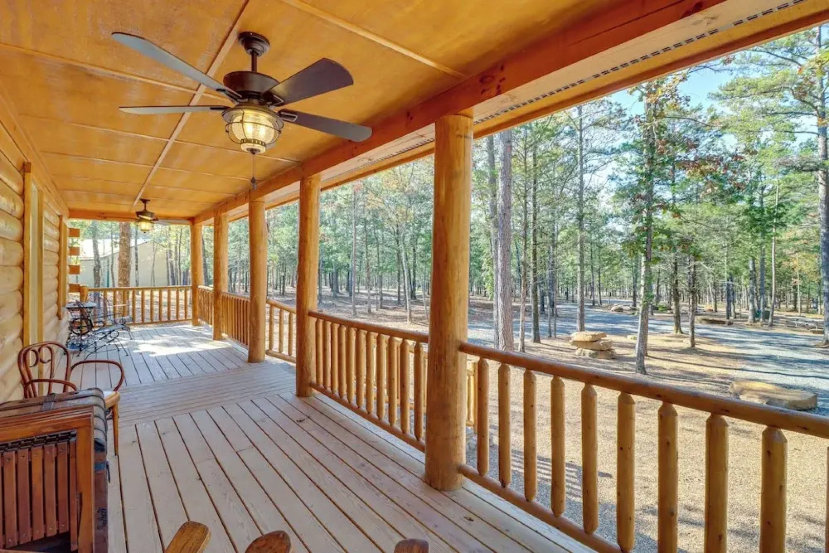 Tumbling Shoals Cabin w/ Fire Pit: 1 Mi to Lake