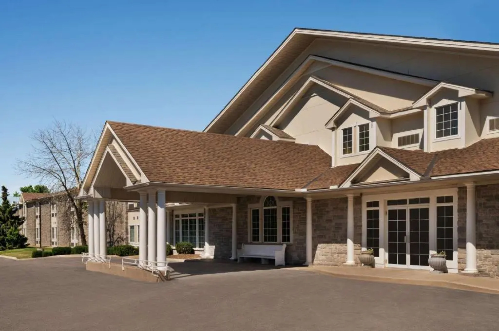 Days Inn by Wyndham Guelph