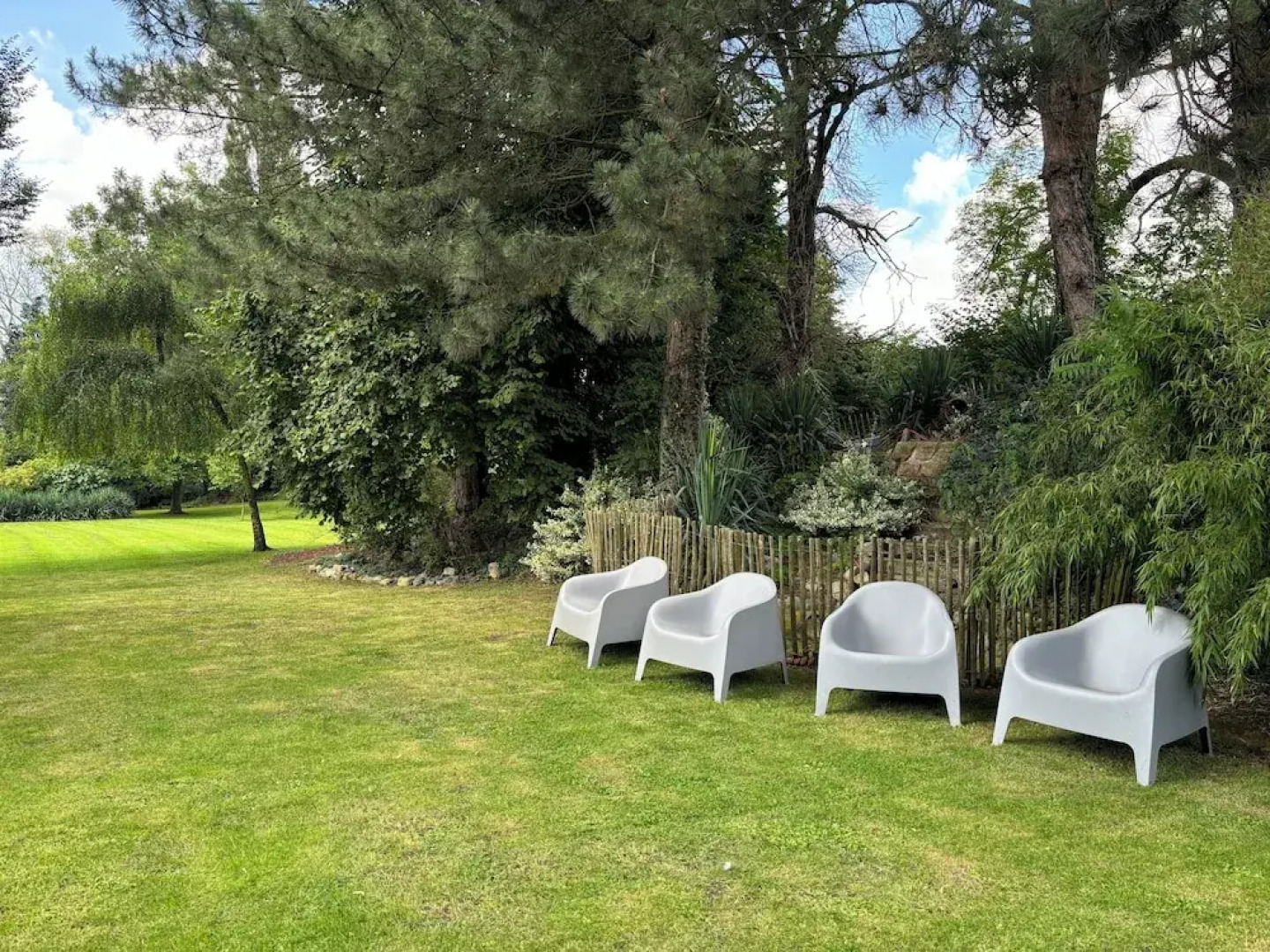 Logis Hôtel-Restaurant Le Moulin D'Artres