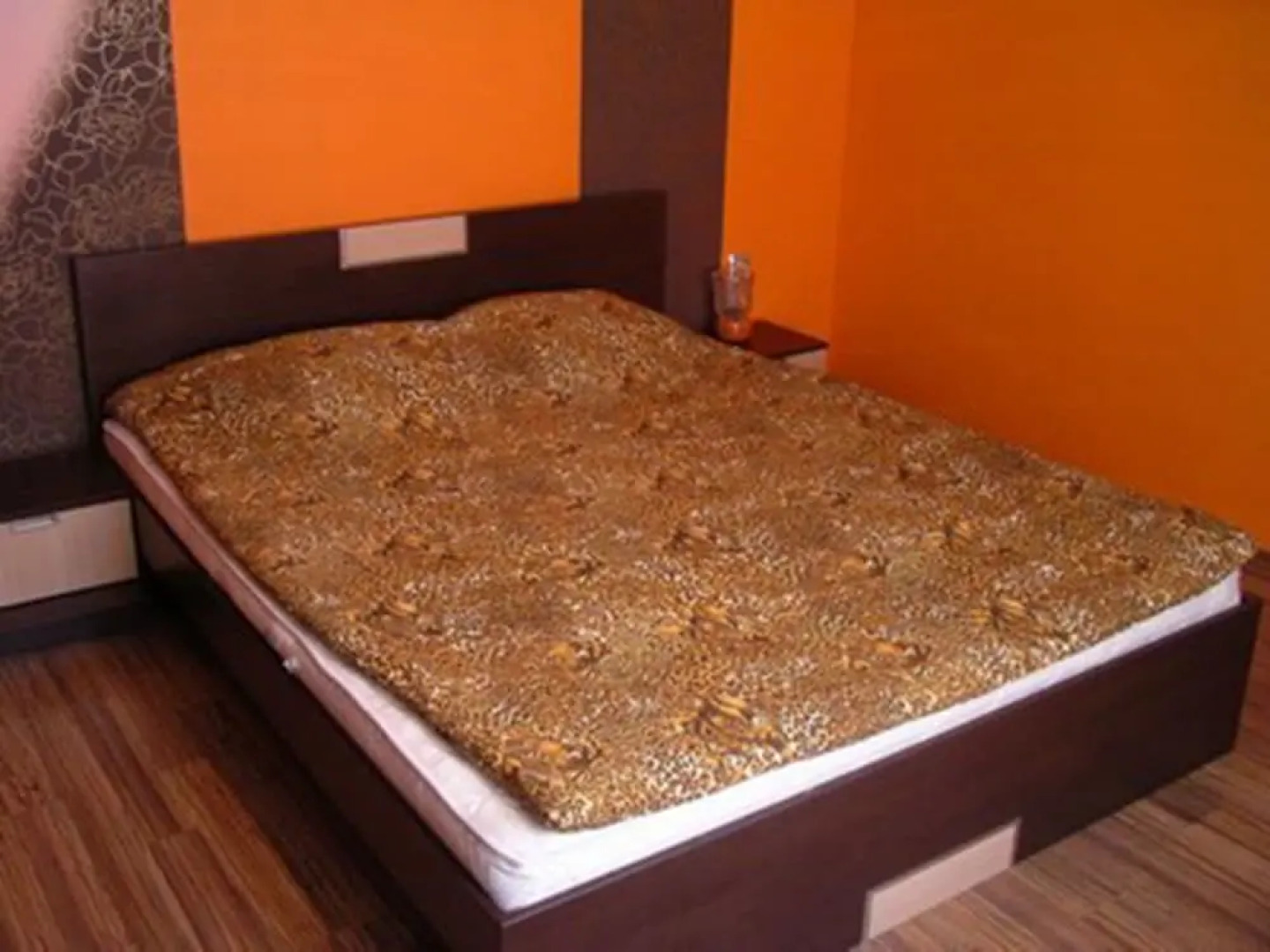 Sunny - Viki Guest House