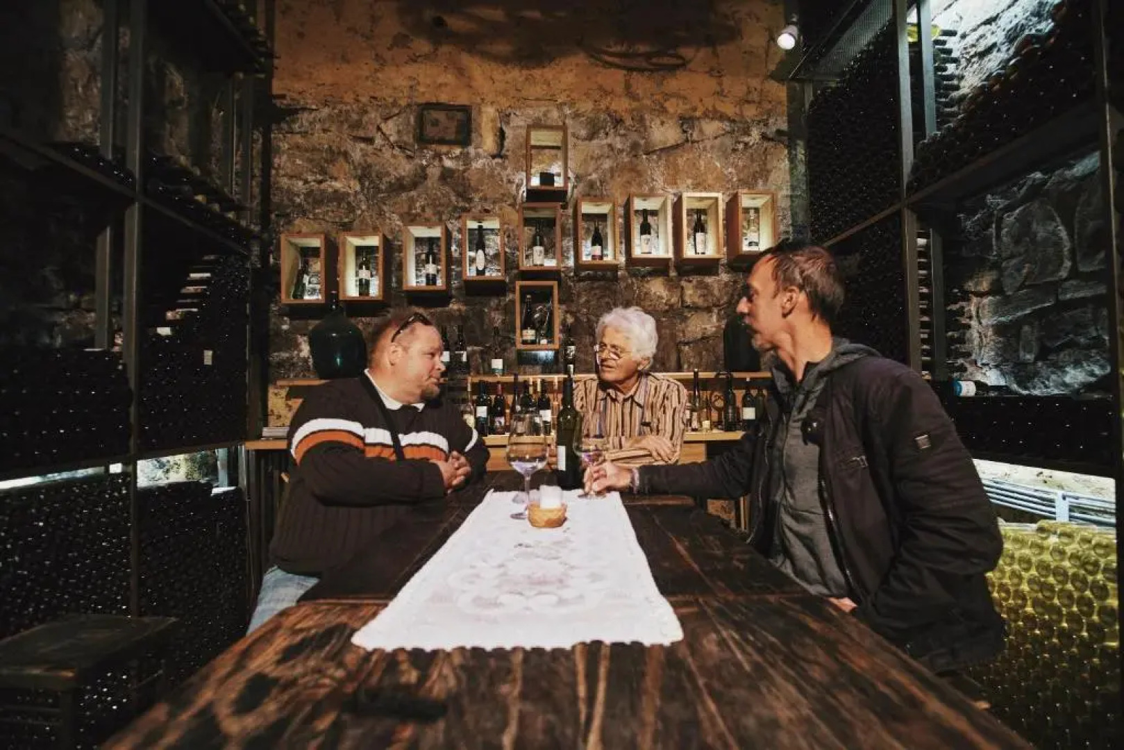 Vineyard Cottage -wine Tours -wellness -adventures