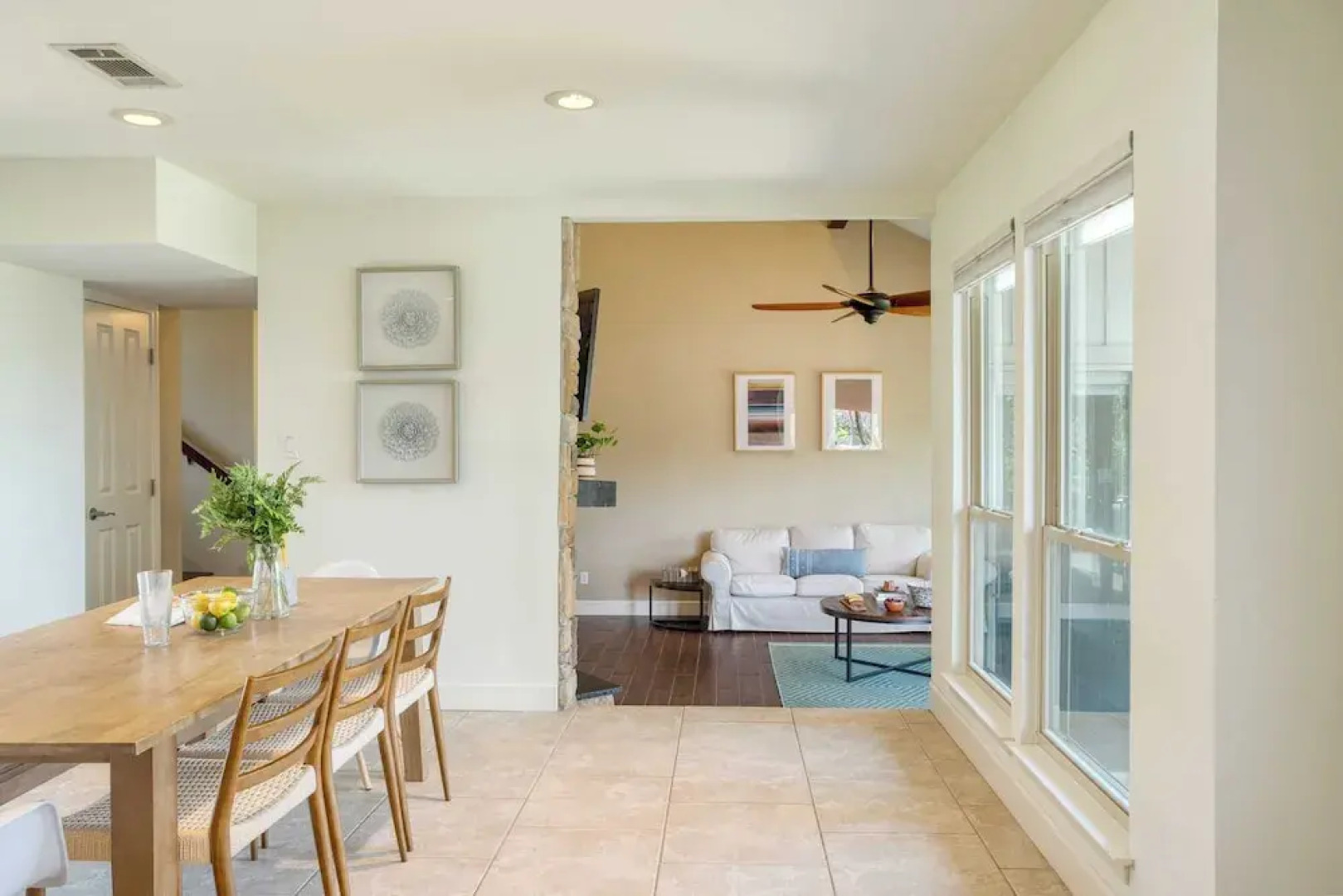 Travis by Avantstay Waterfront Lake Retreat