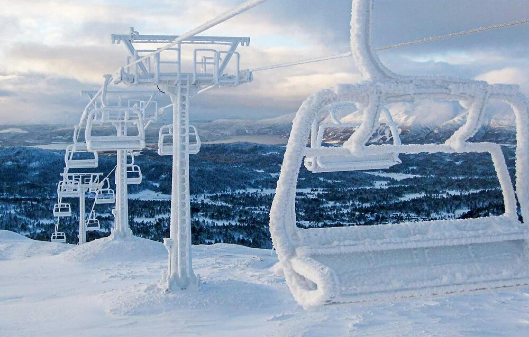 Stunning Home in Rauland With Wifi and 5 Bedrooms