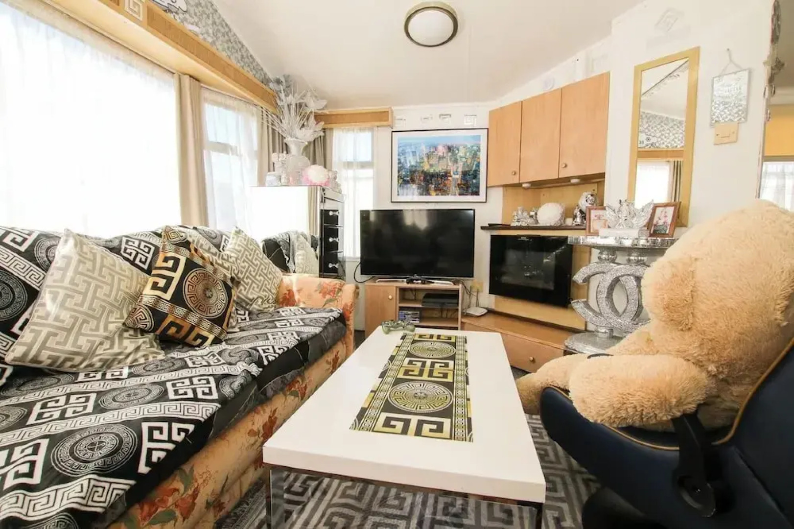 Big2vacation2 Exclusive at new Beach Caravan Park