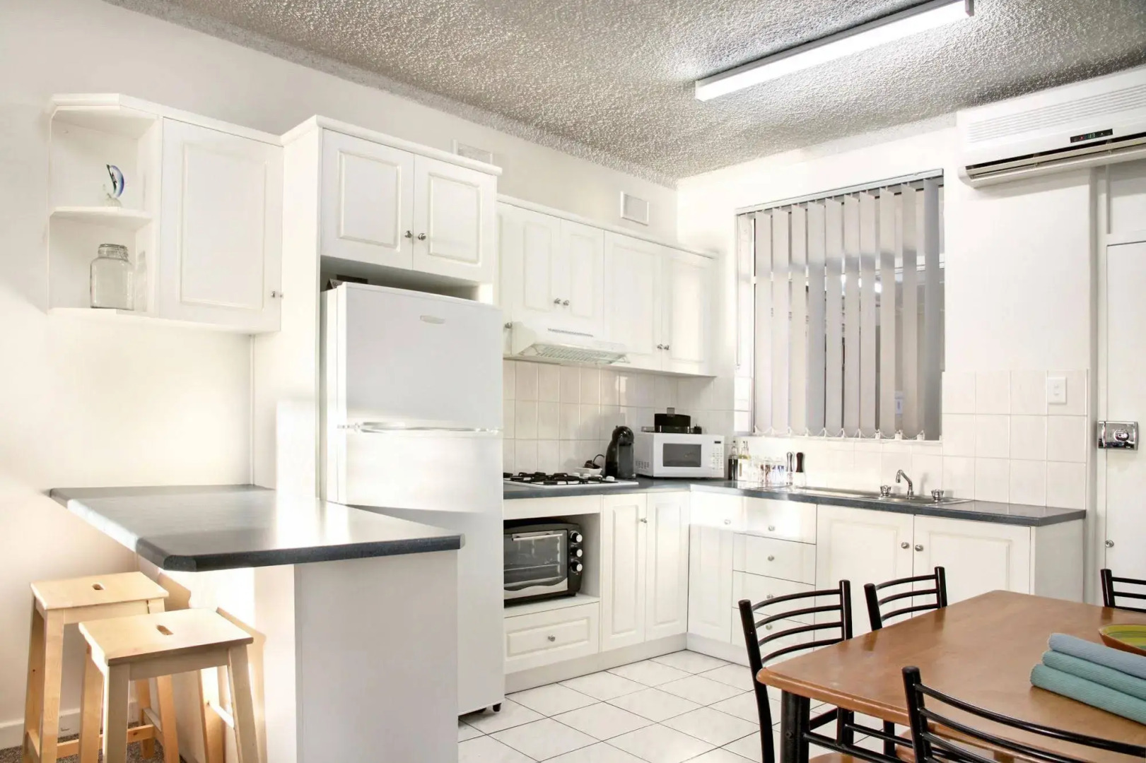 Seaview Sunset Holiday Apartments