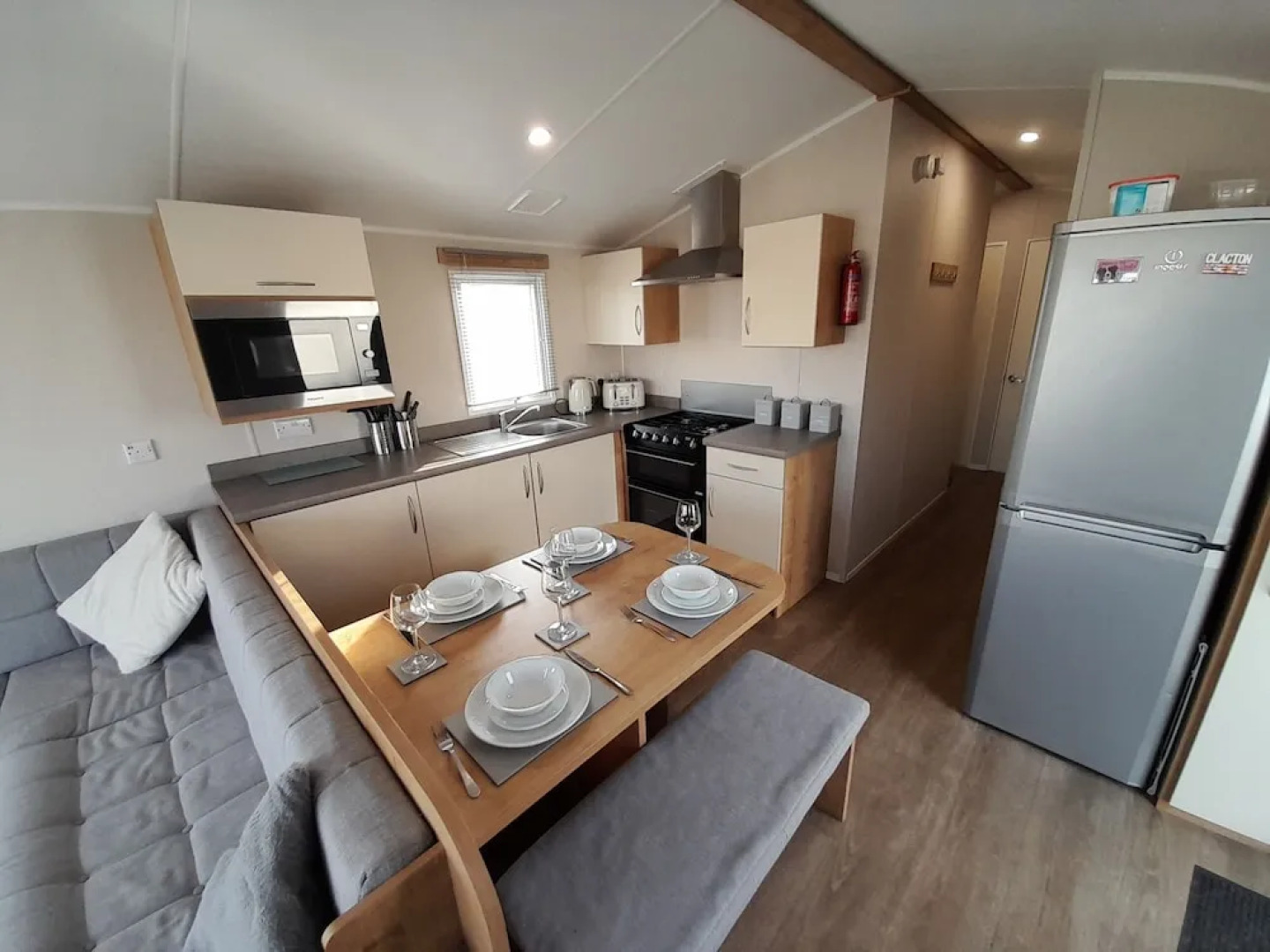 Beautiful 3 Bed Caravan in Walton on the Naze