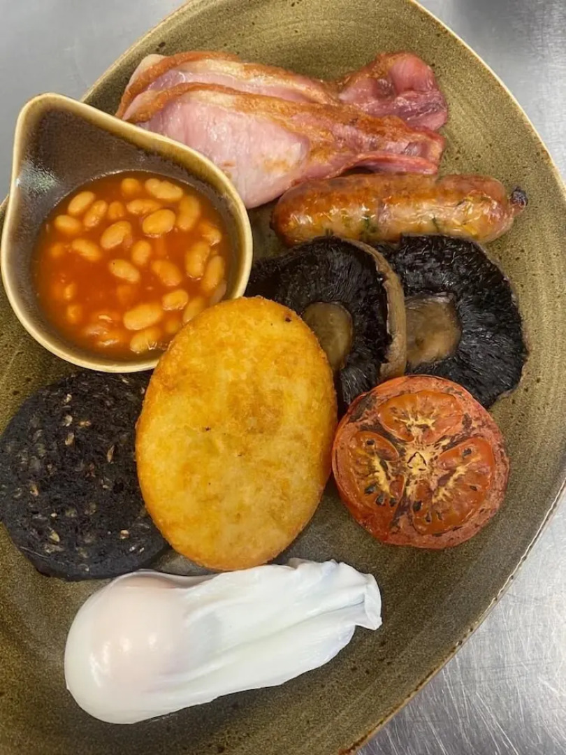 Laburnum House & Bistro En Glaze