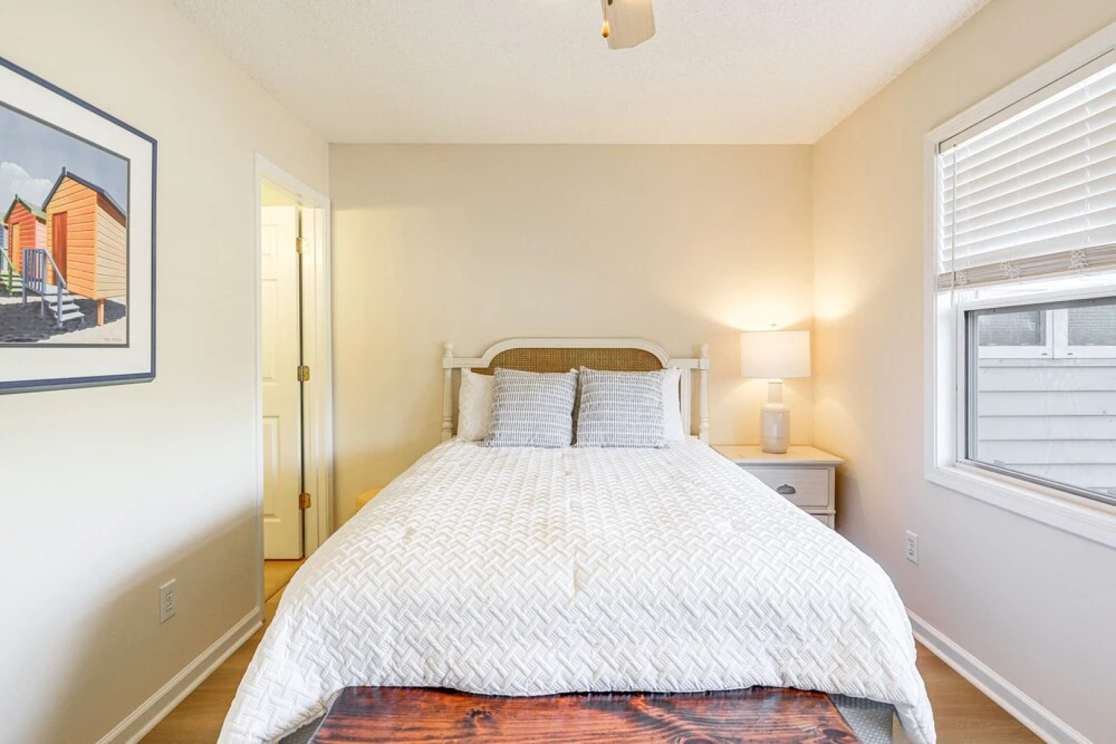 Well-equipped Emerald Isle Townhome: Pets Welcome!