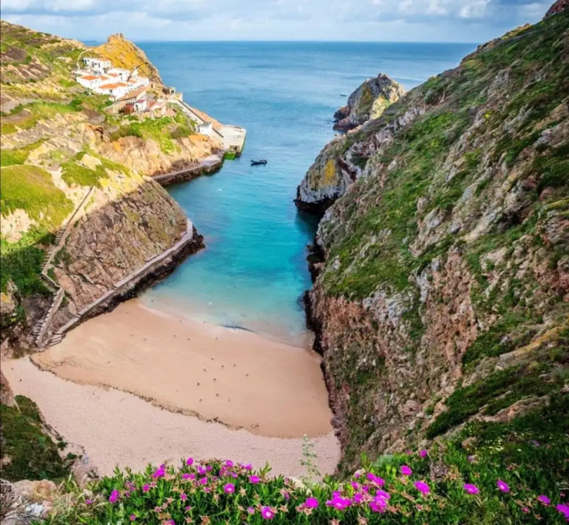 Villa With 4 Bedrooms in Abelheira, With Wonderful sea View, Enclosed