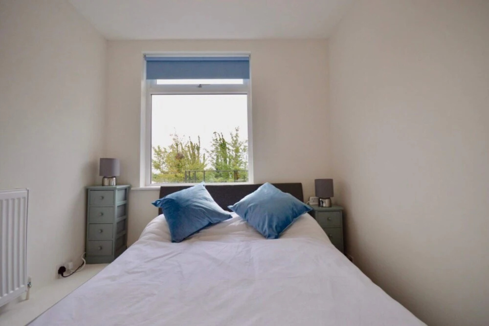 Lovely Modern Flat with Parking Near Airbus, Uwe, MOD