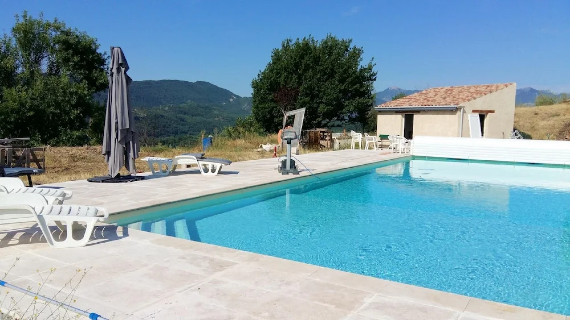Villa With 2 Bedrooms in Sisteron, With Wonderful Mountain View, Private Pool, Furnished Garden - 160 km From the Beach