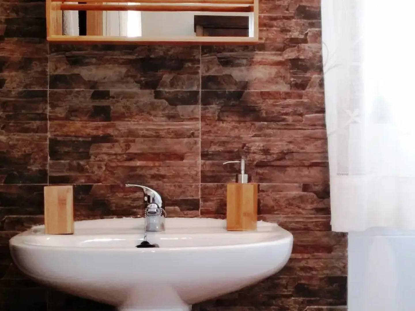 House with Pool in Cabañeros National Park near Madrid & Toledo