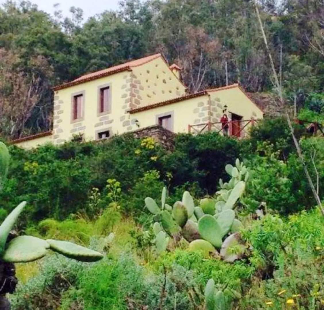 House With 3 Bedrooms in Las Palmas, With Wonderful Mountain View, Furnished Terrace and Wifi - 20 km From the Beach