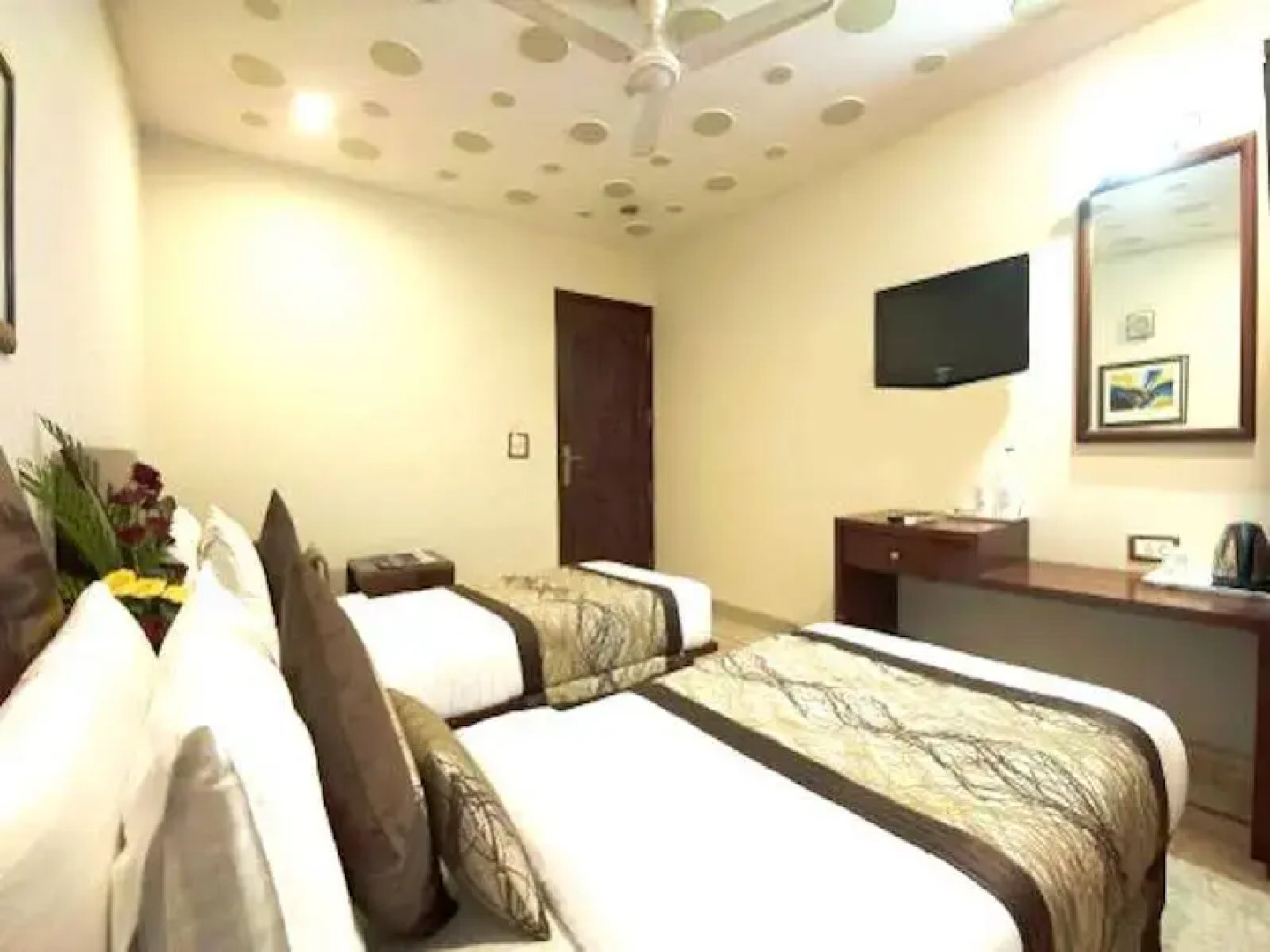 Hotel Sun City by OYO