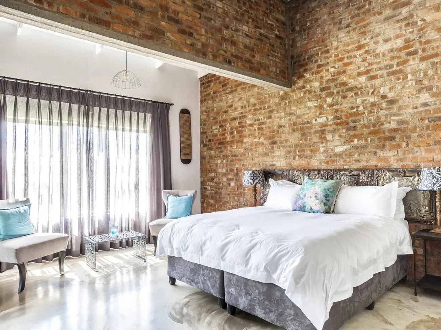 Rustique Boutique Hotel