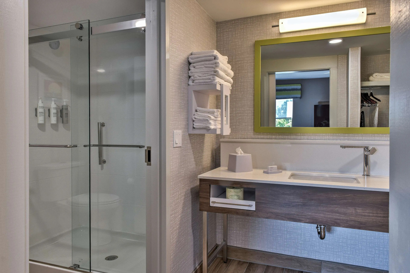 Hampton Inn & Suites by Hilton Keene