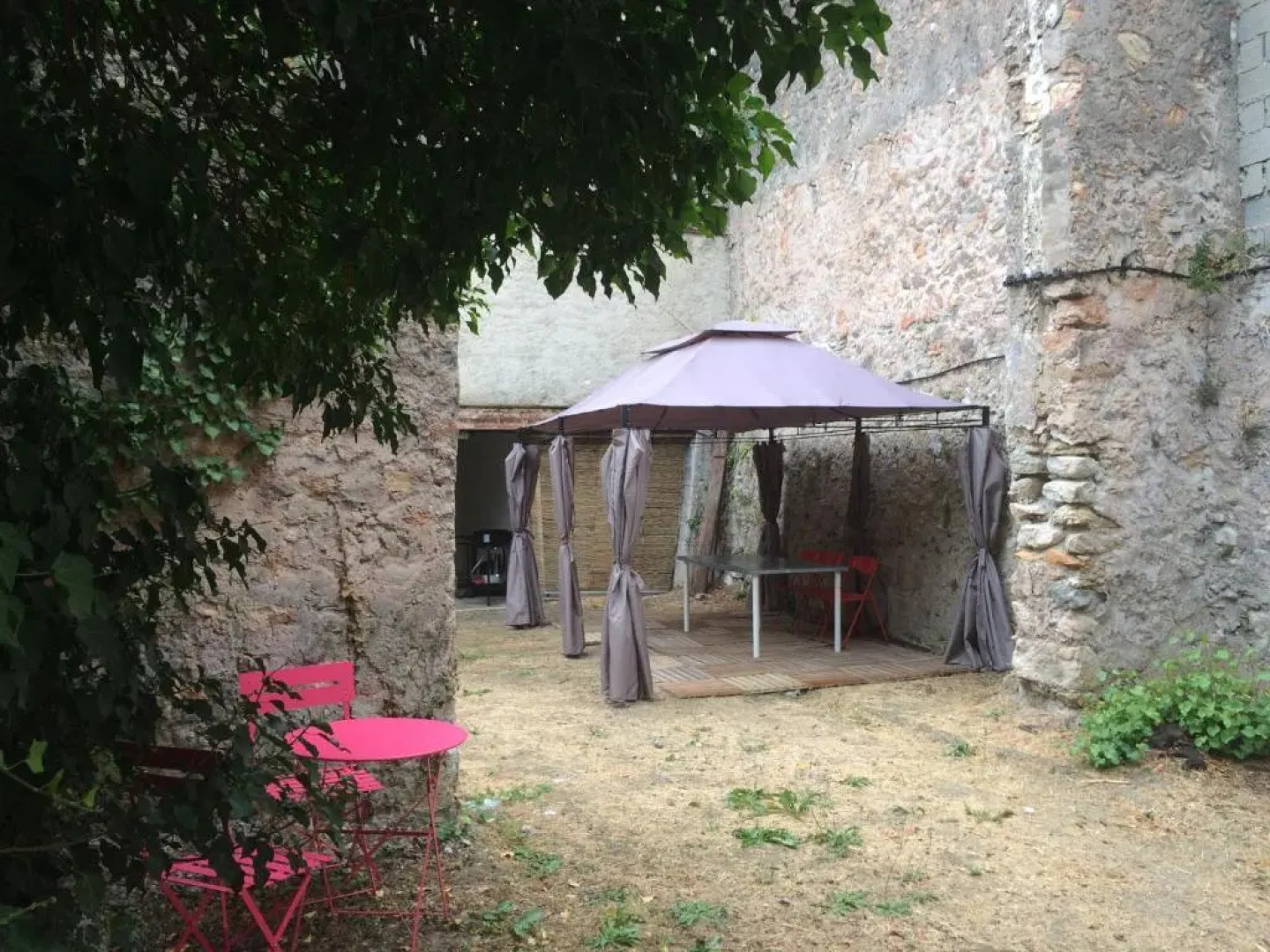 Nyons Centre Appart#1: charme, jardin, plage