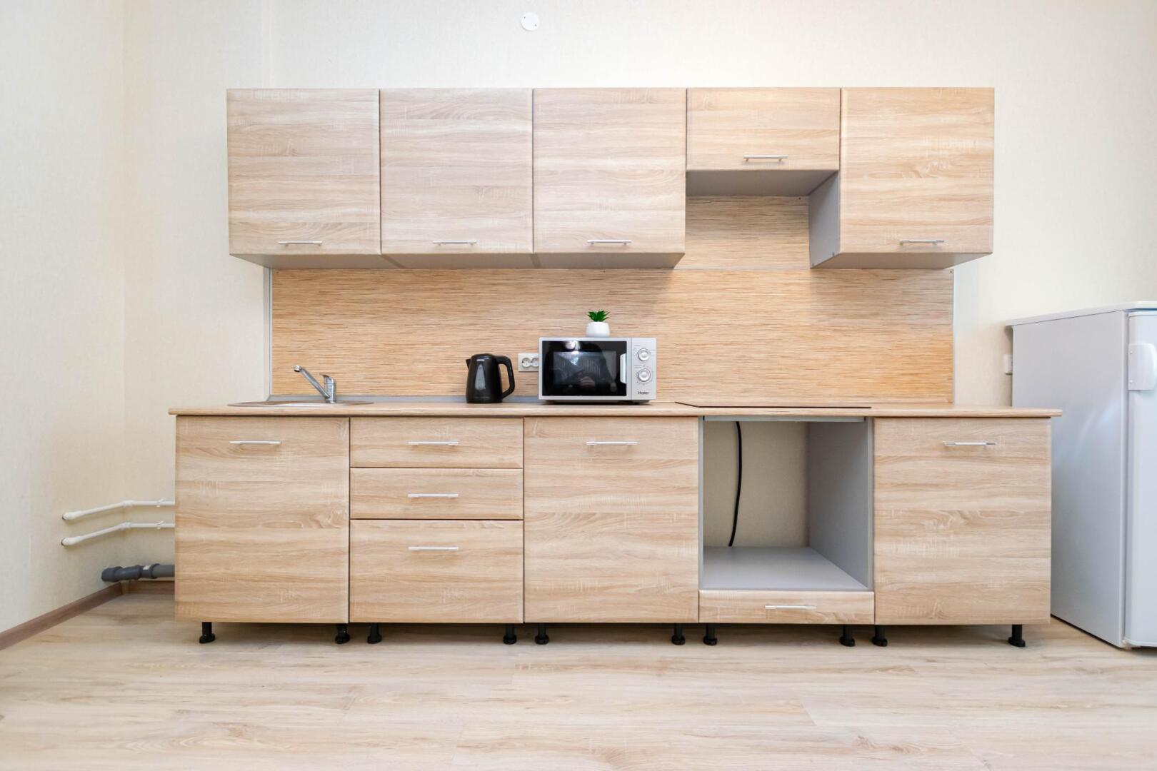 Cosmos (Космос) на улице Революции 48А