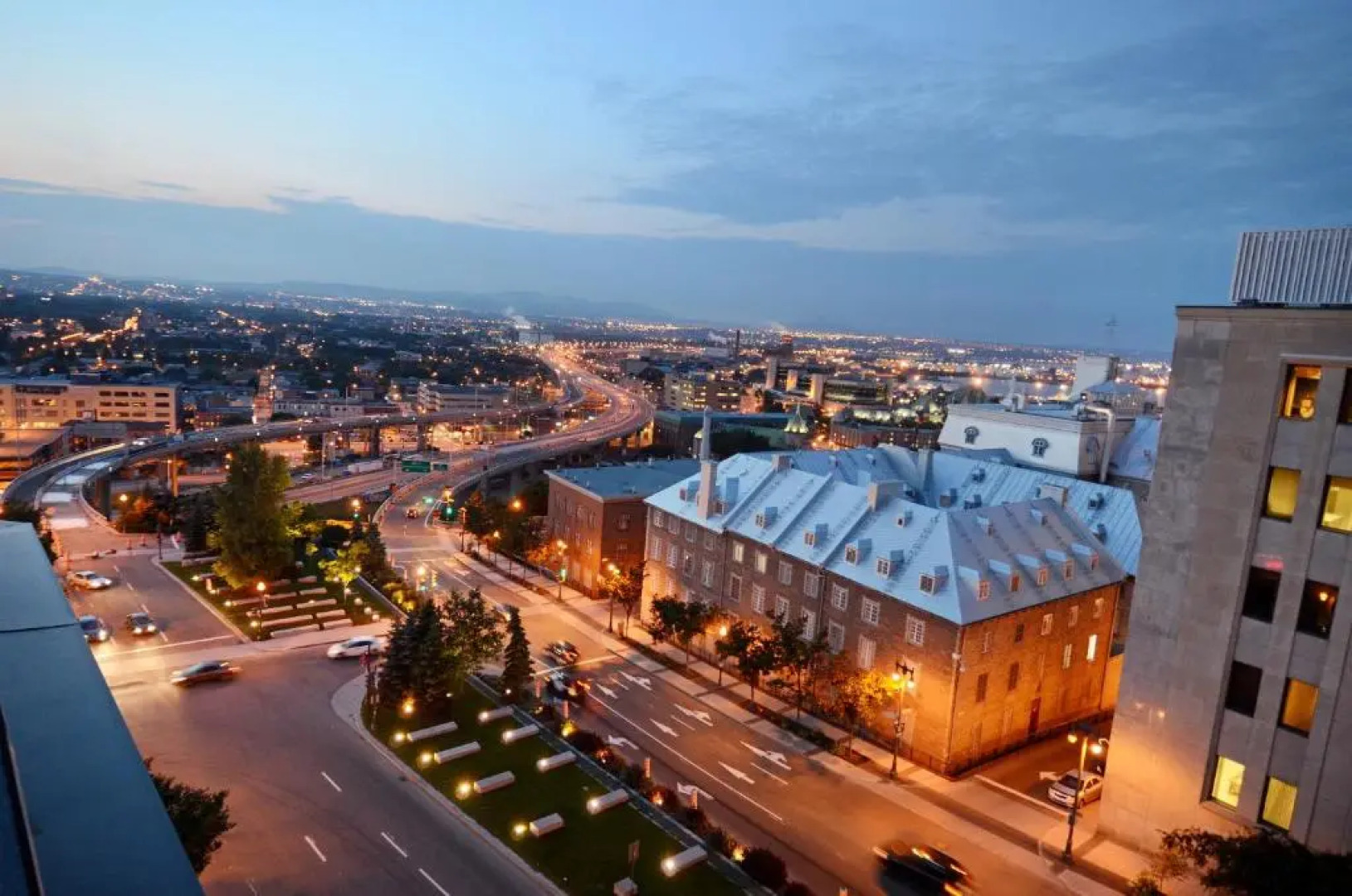 Les Immeubles Charlevoix - Le 760707