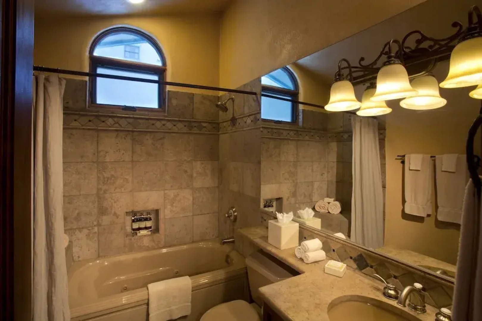 Alpine Village Suites