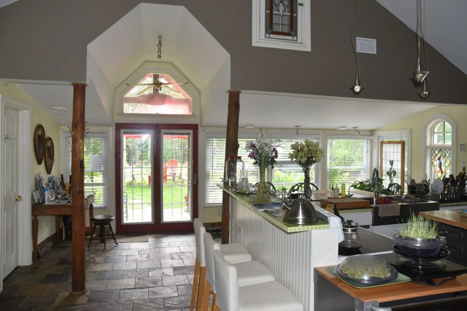 The Muskoka Rose Guest House & Retreat