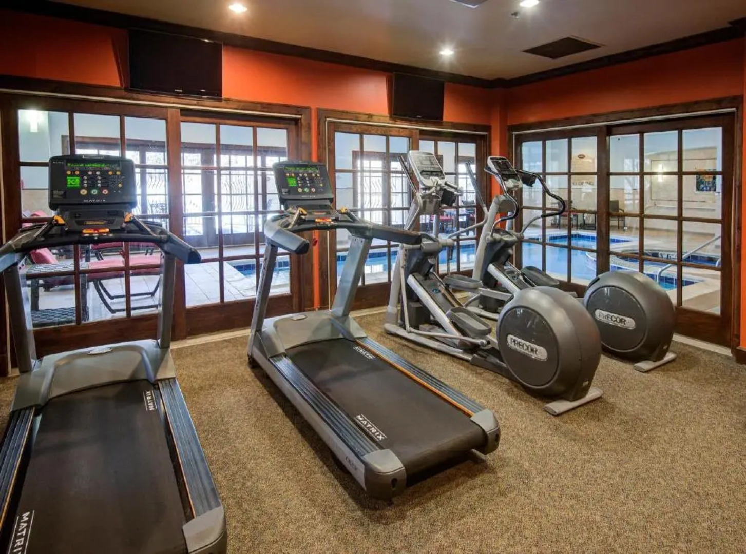 Ascent Residence 208