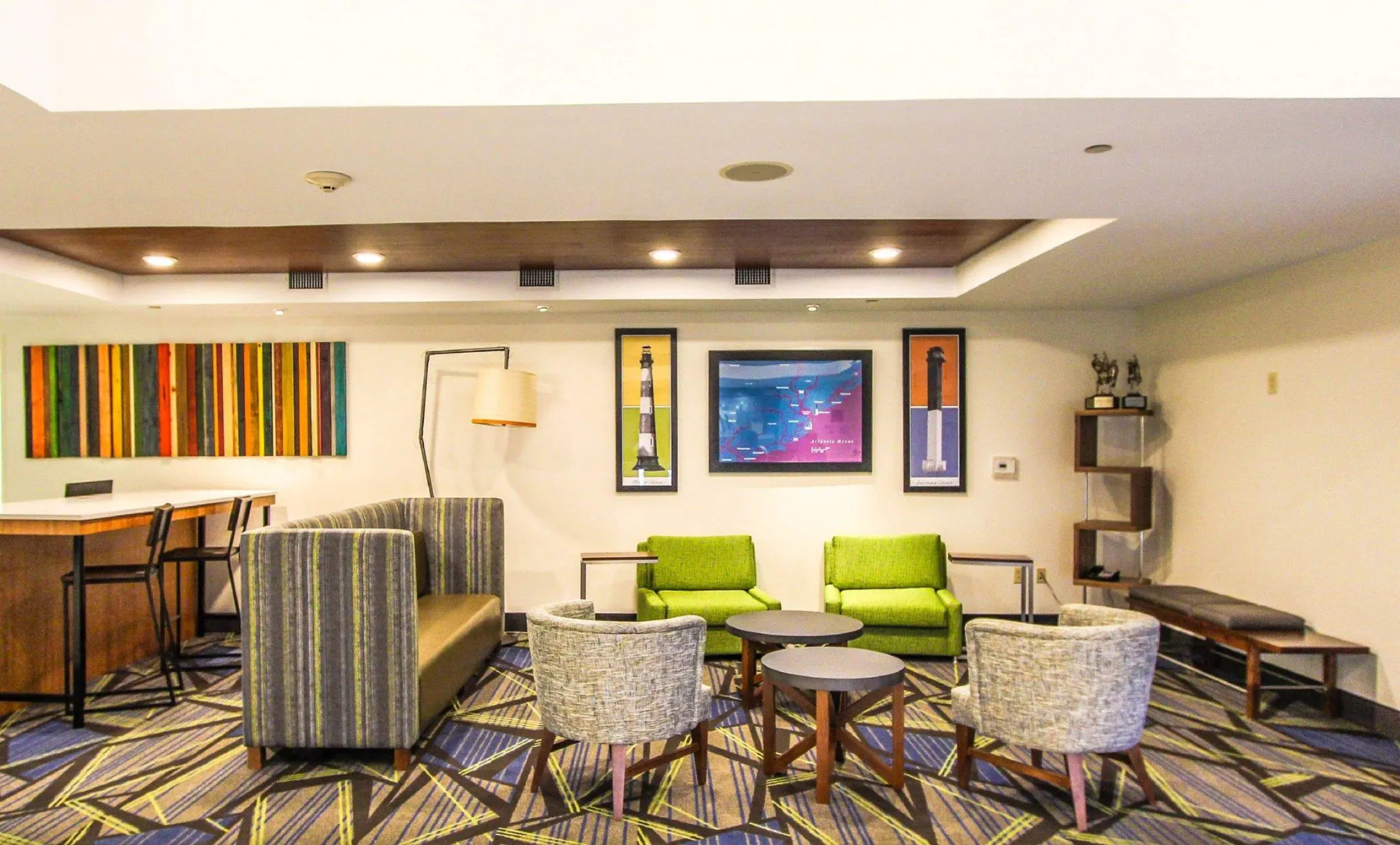 Holiday Inn Express Hotel & Suites Charleston-North by IHG