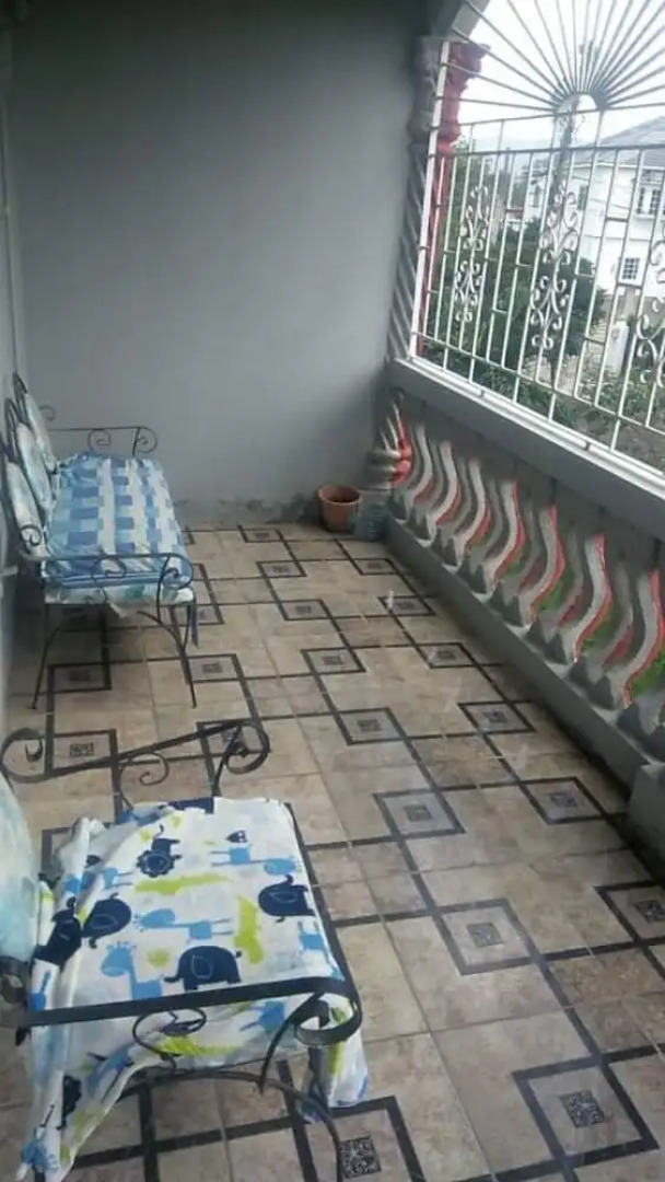 Immaculate 2-bed Apartment in Spanish Town