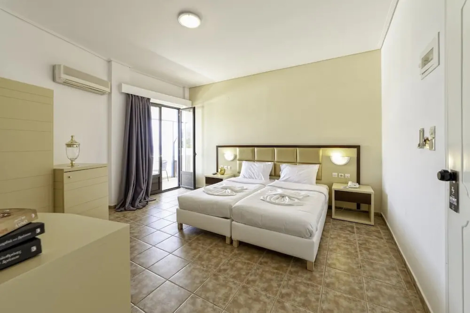 Курорт Sunset Paradise 