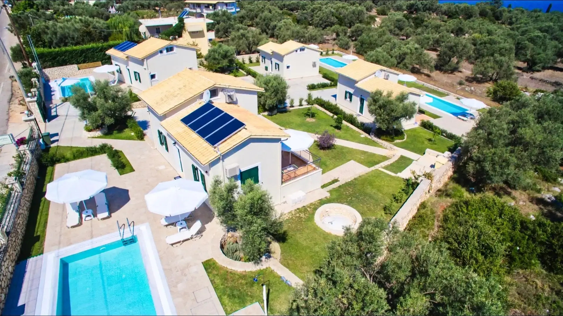 Lefkogea Villas
