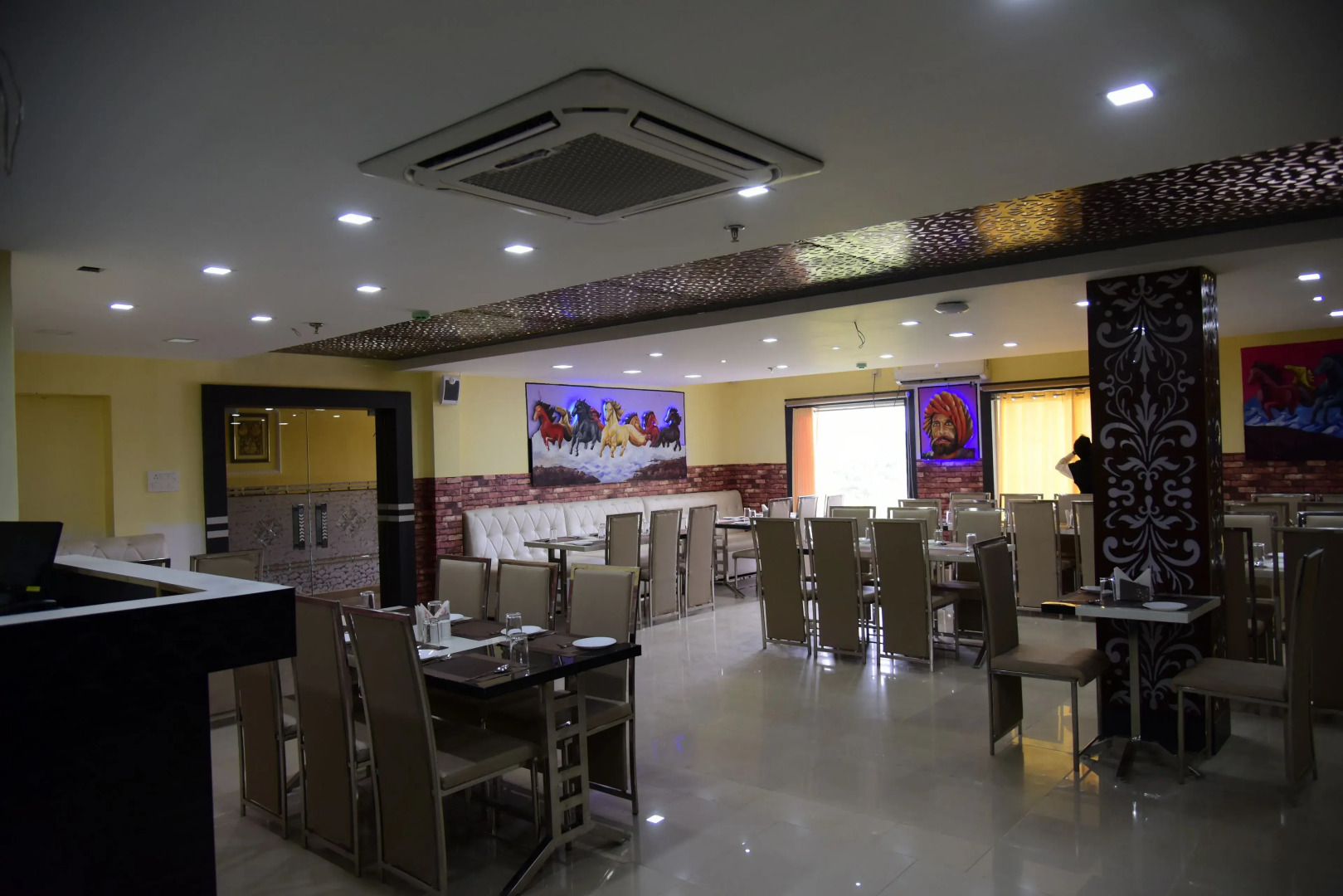 Pabitra Royal Regency