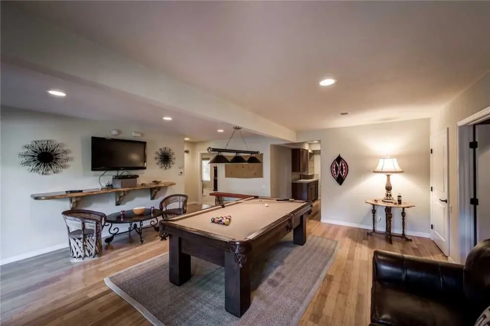 Eagles Rest - Four Bedroom Cabin