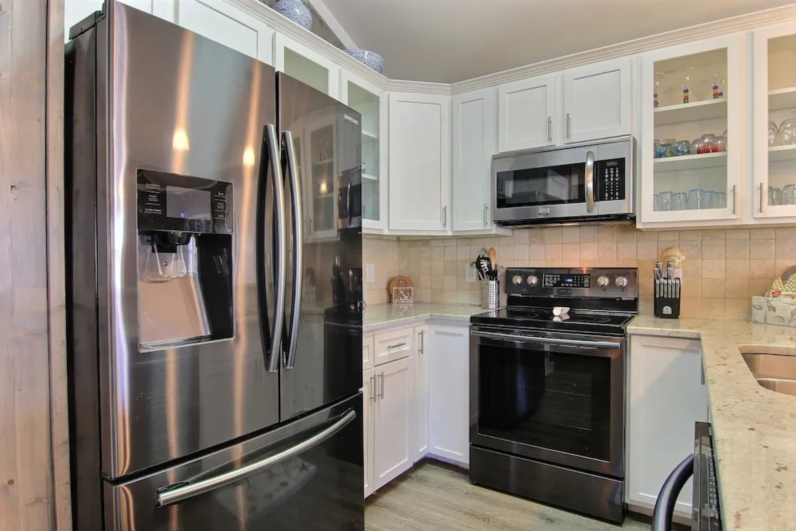 Diving Dolphin 628 by RedAwning