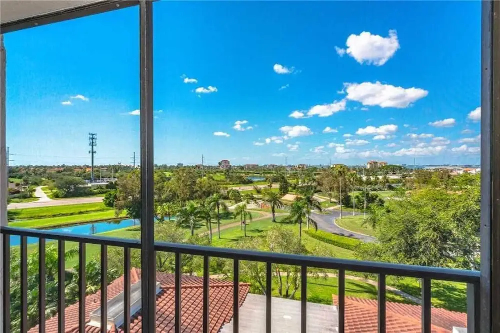 Palma Del Mar D601 - One Bedroom Condo