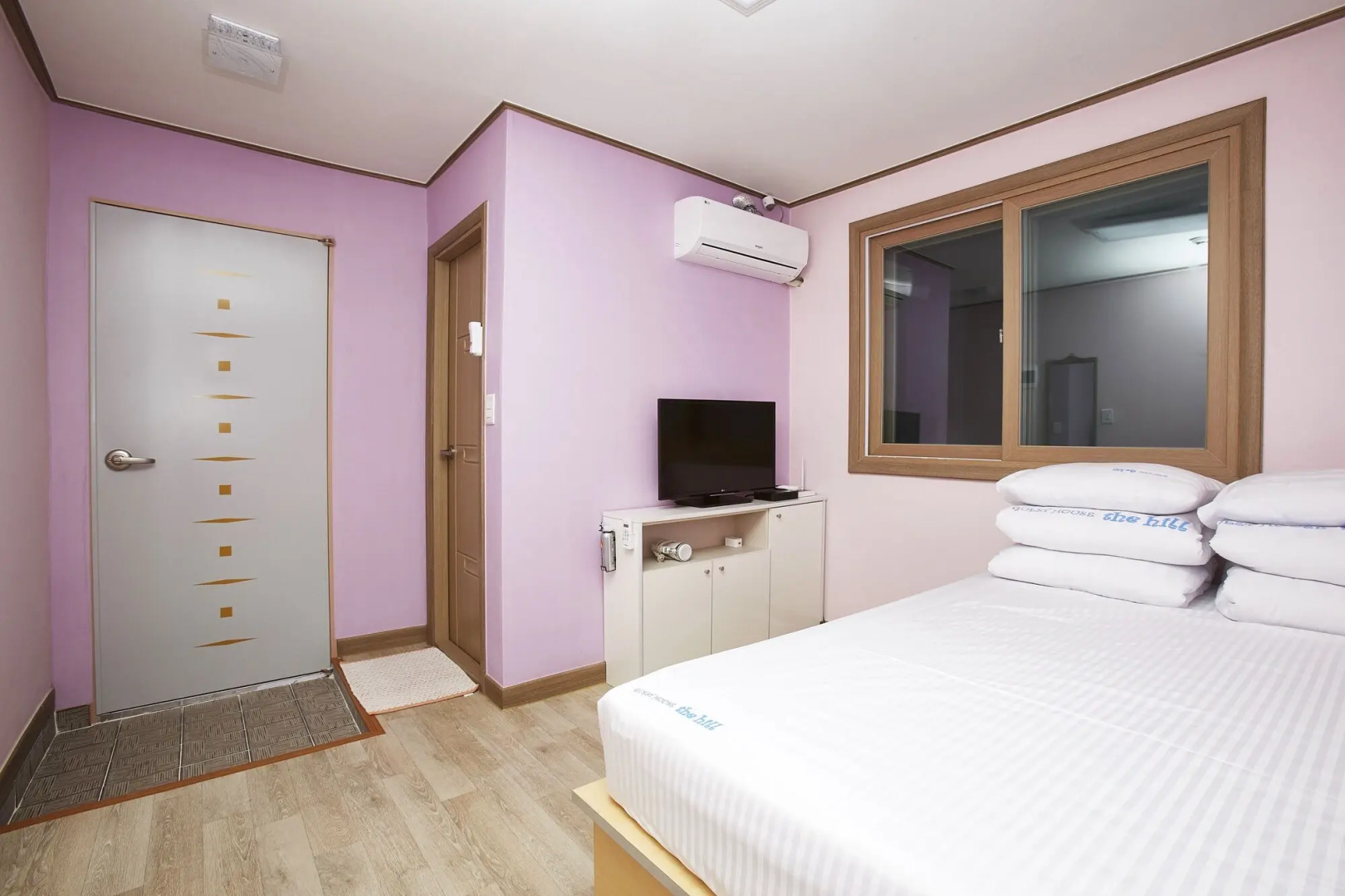 Guest House The Hill