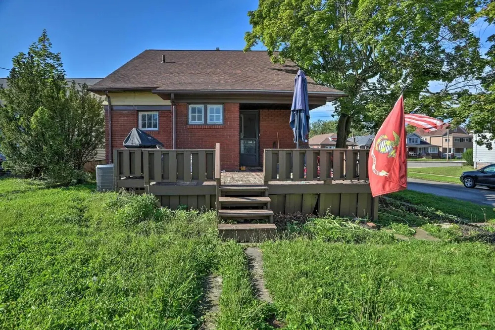 Cleveland Area Home w/ Deck < 10 Mi to Dtwn!