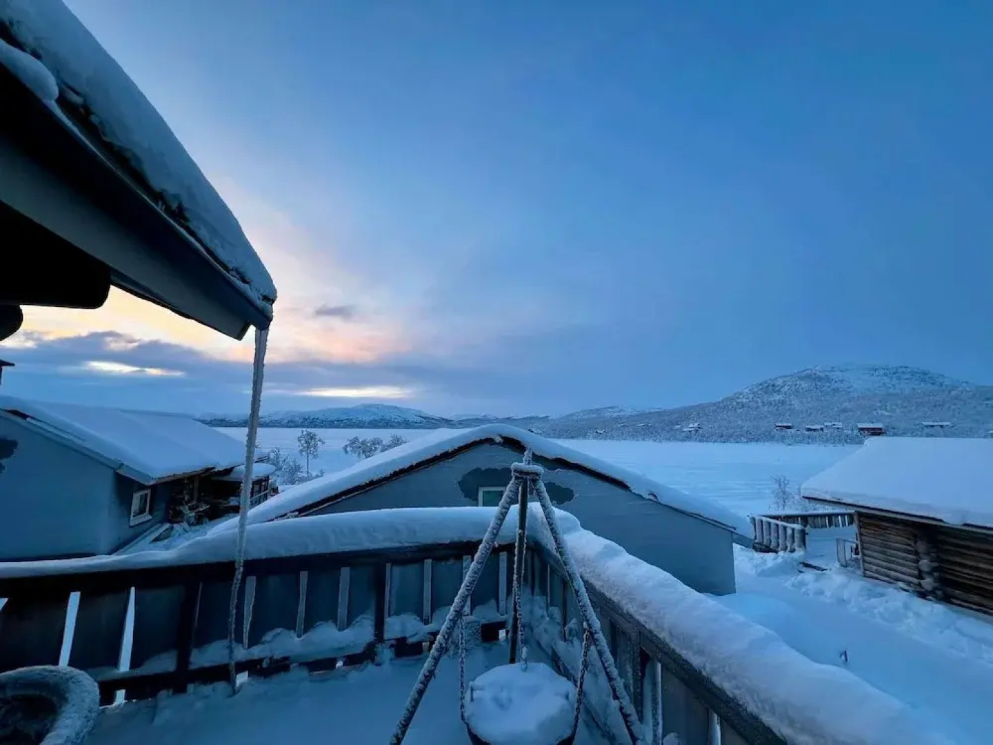 Aurora Bliss Cabin Retreat