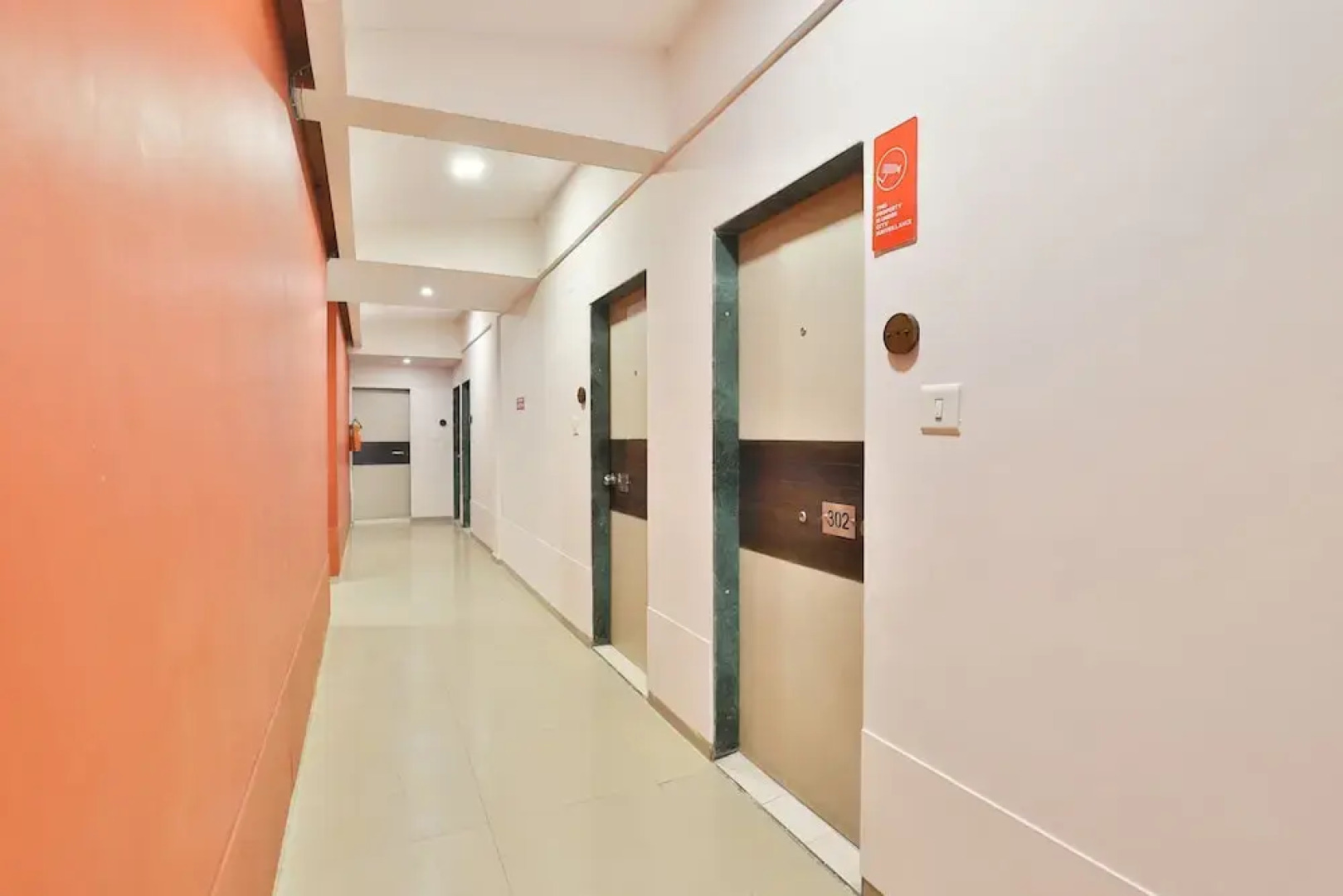 OYO 2156 Hotel Isher International