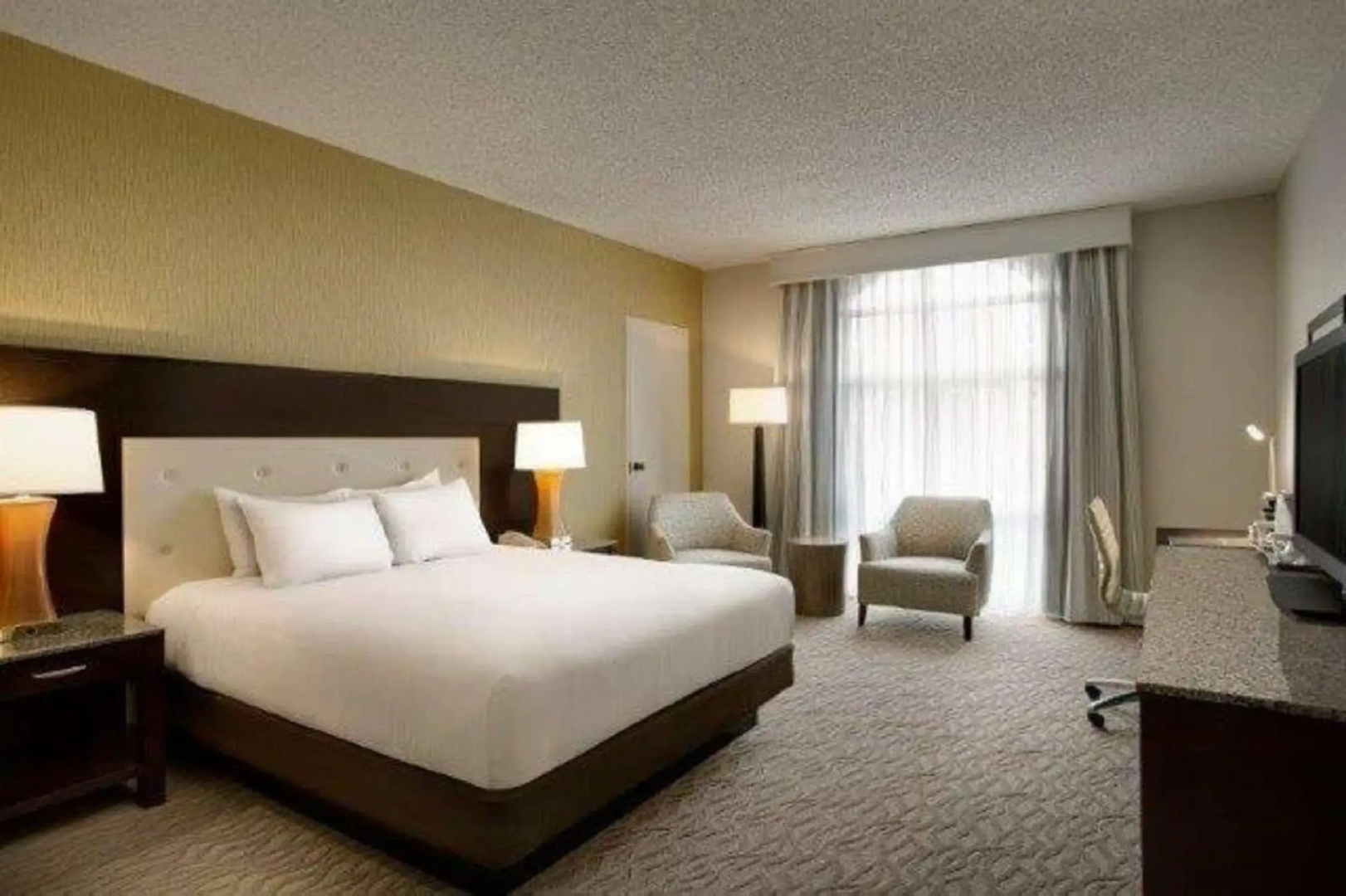Hilton Oakland Airport Hotel