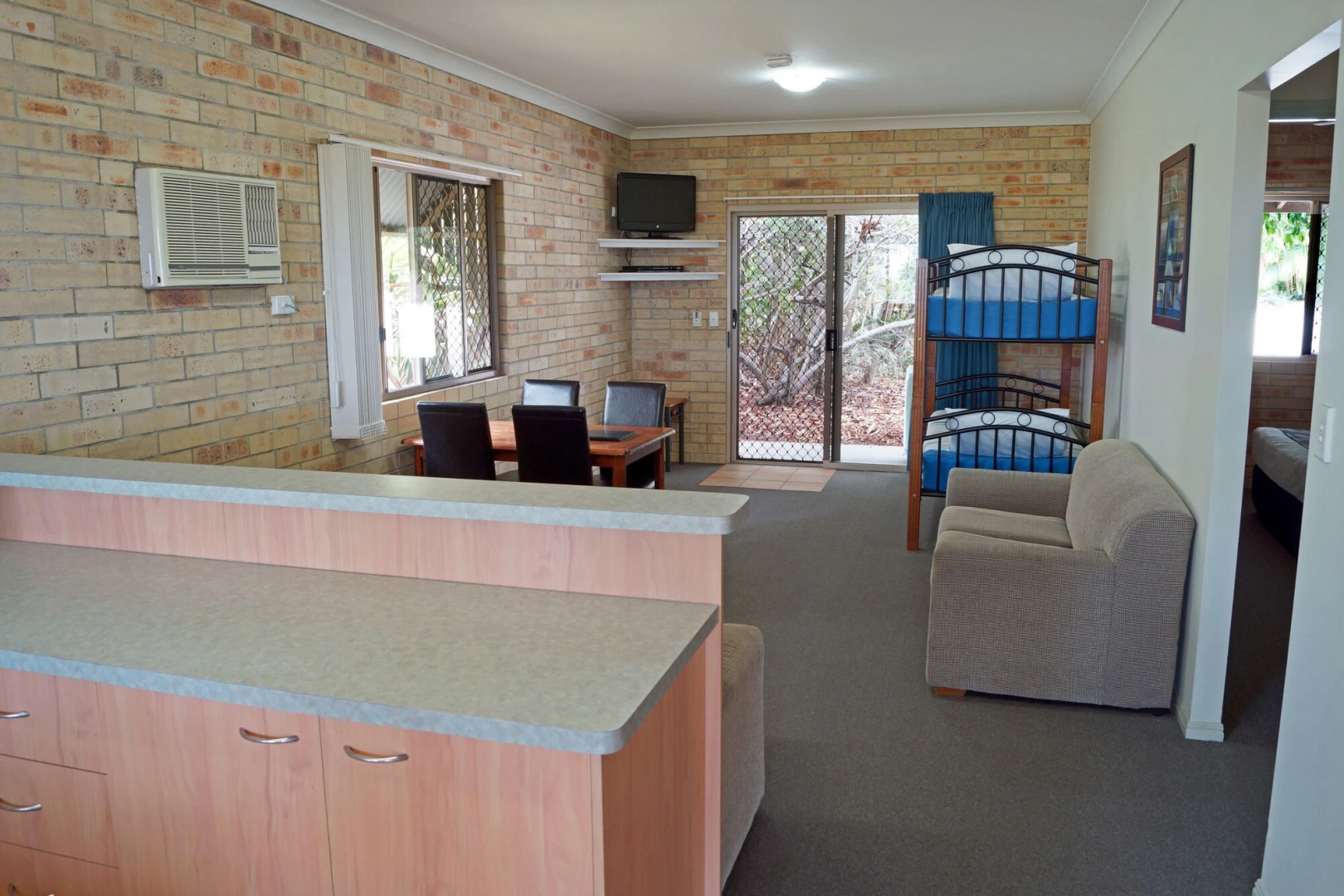 Emeraldene Inn & Eco-Lodge