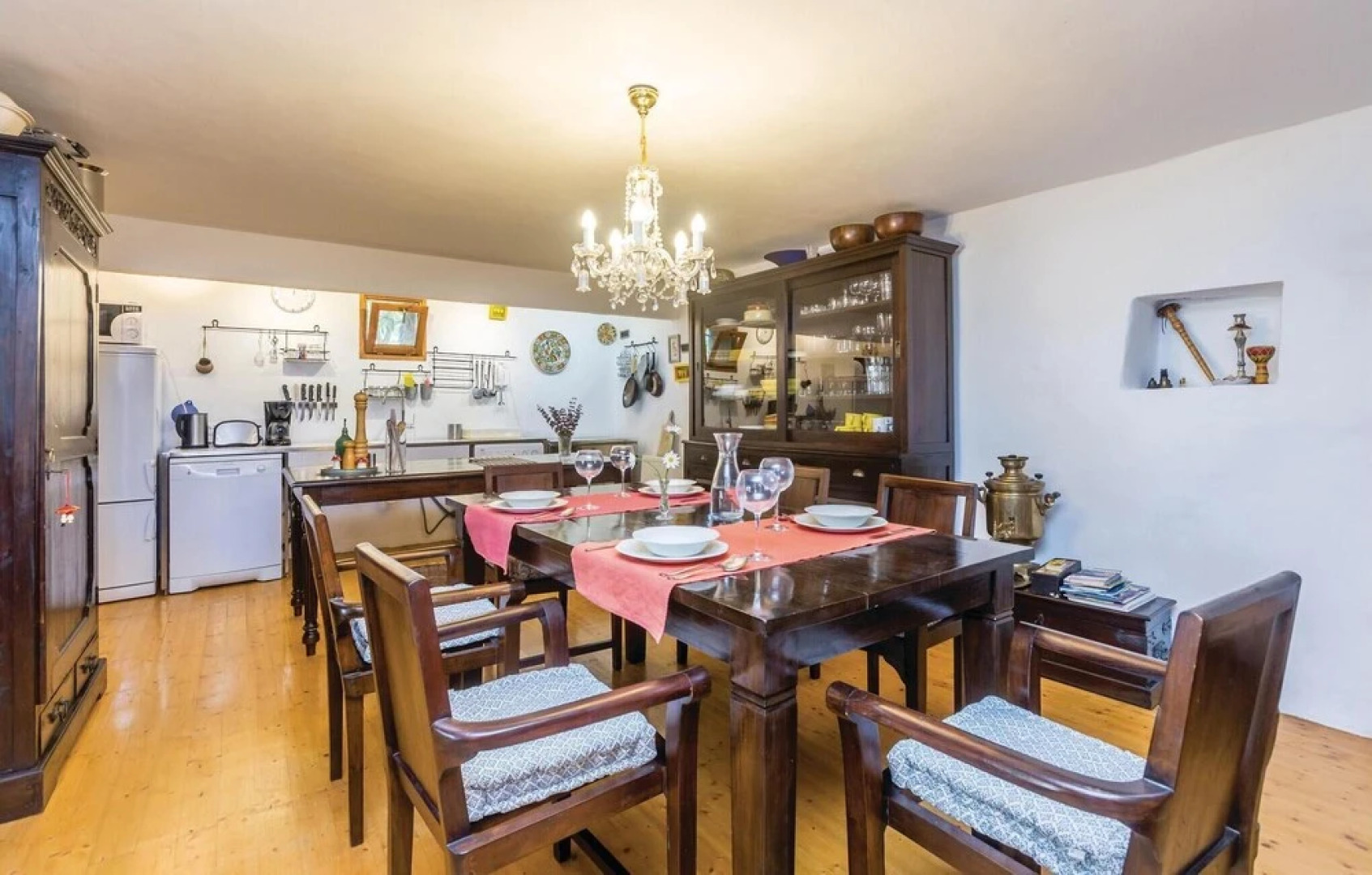 Awesome Home in Malinska With 3 Bedrooms, Outdoor Swimming Pool and Wifi