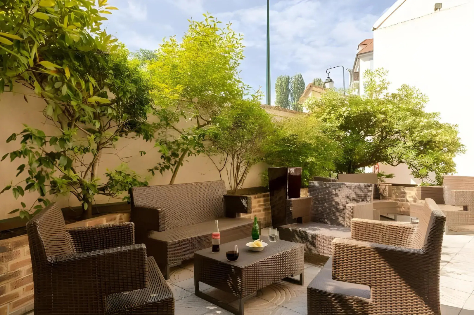 Hotel Le Cardinal Rueil Centre