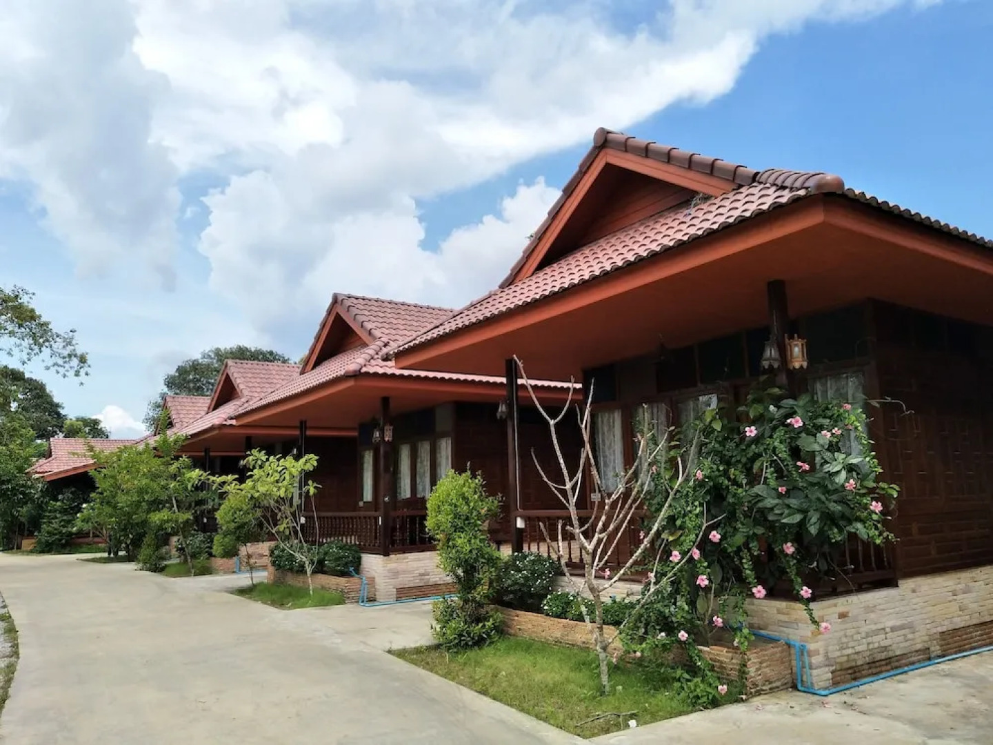 Ruean Ploysrirung Boutique Resort