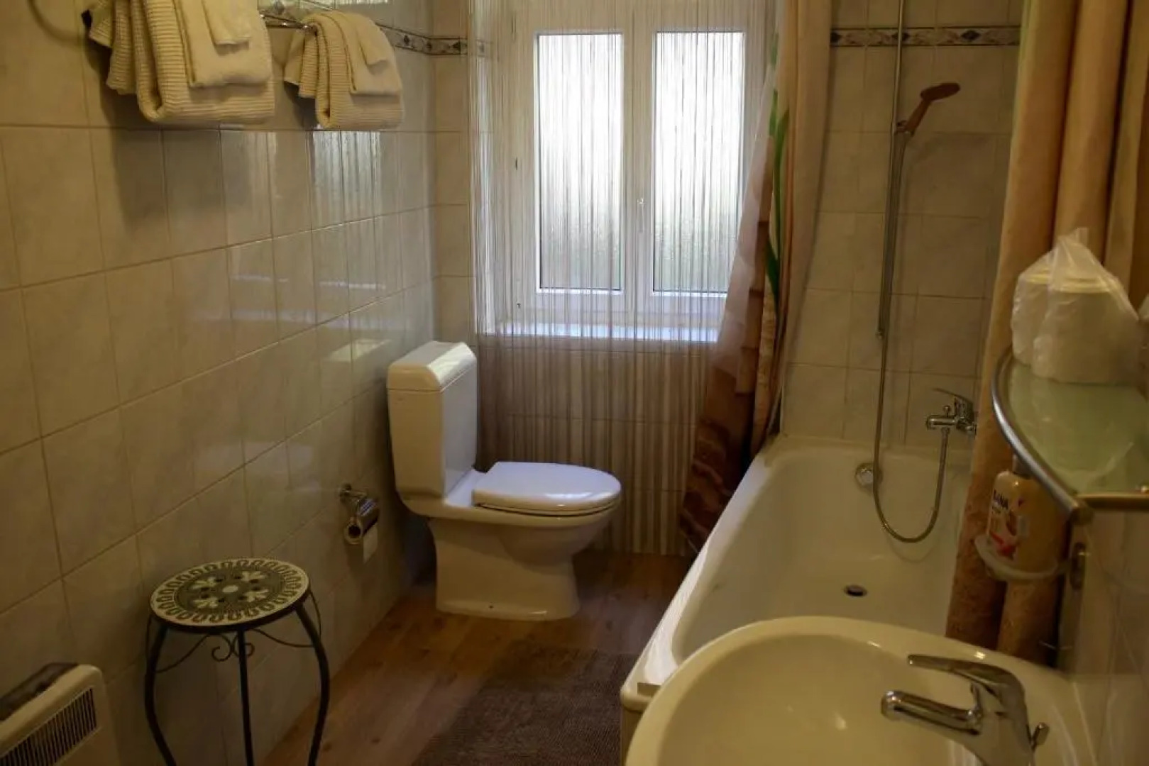 1912 - Apartment - old town