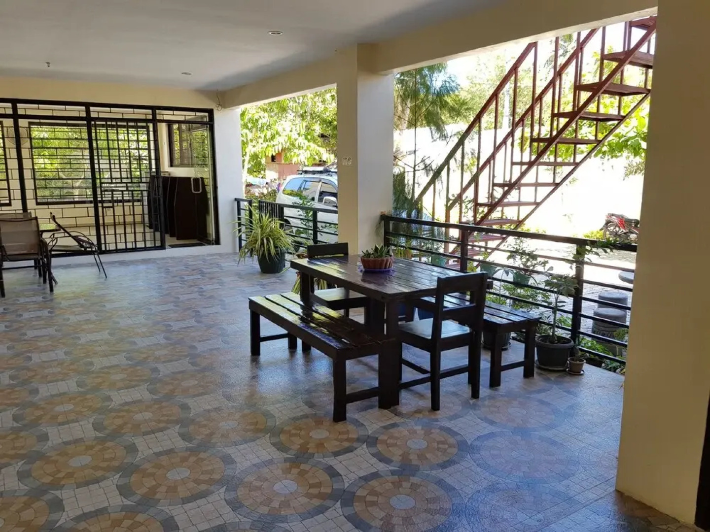 Spacious Private apartment at Laorenza Residences