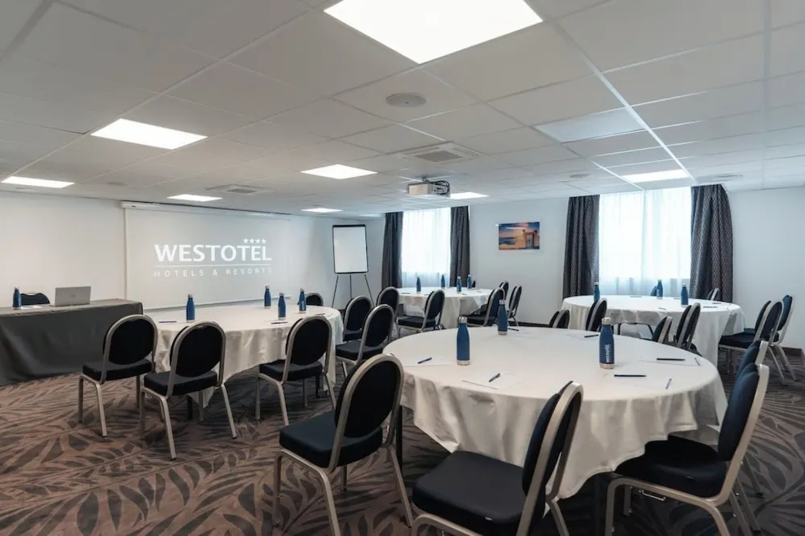 Westotel Taverny - Paris Val d'Oise