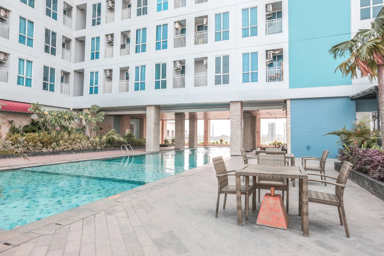 OYO Flagship 755 Appartel Grand Dhika City