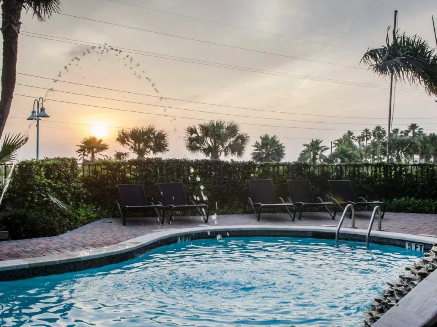 Sunchase Inn & Suites