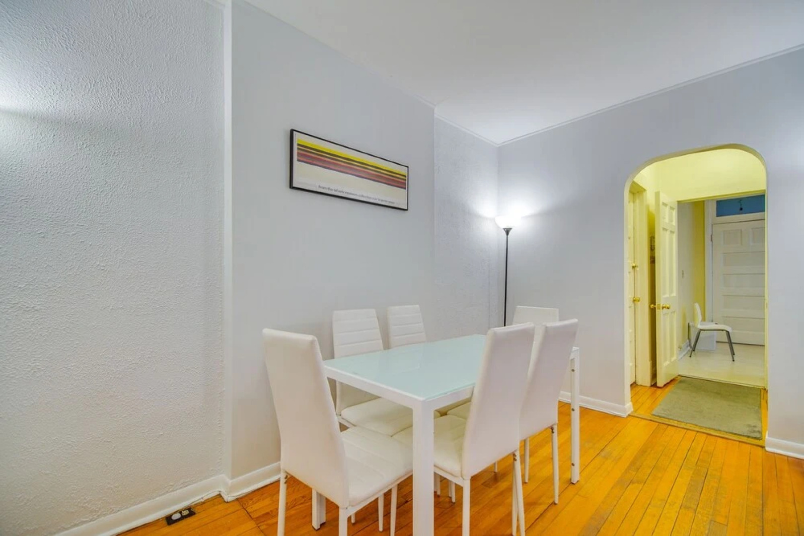 Historic Townhome in Oak Park w/ Backyard!