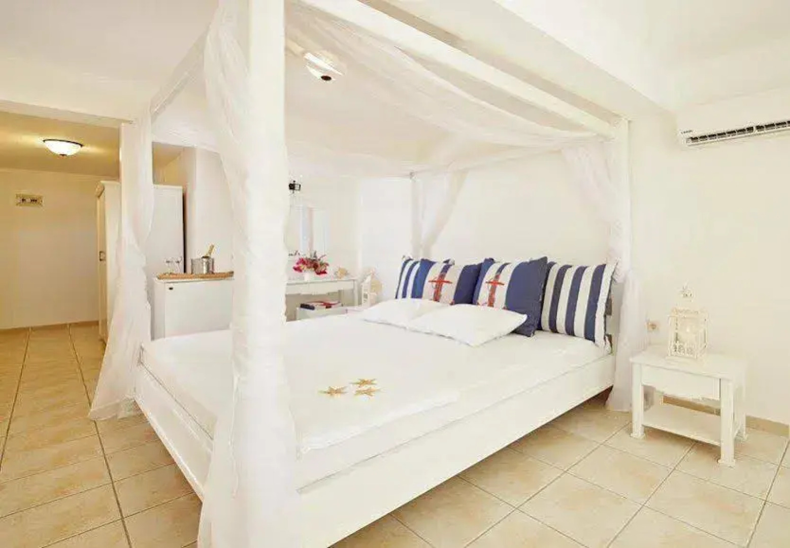 Fi Light Solto Boutique Beach